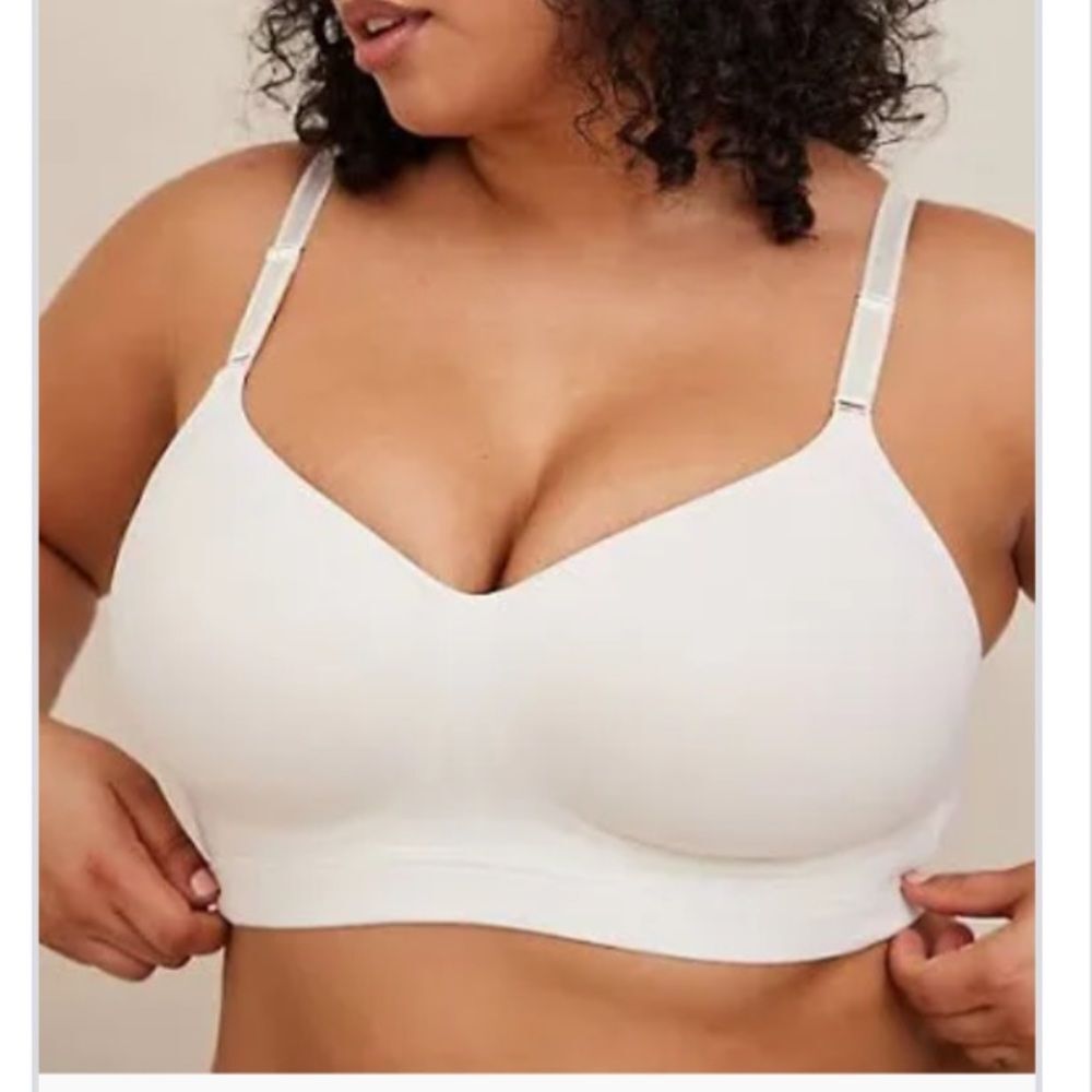 Truekind Supportive Comfort wireless bra white NWT in pkg